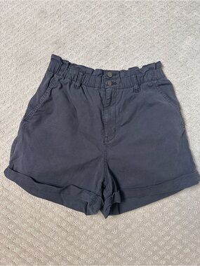 Sz M Universal Thread chinos style loose shorts black wash grey wash